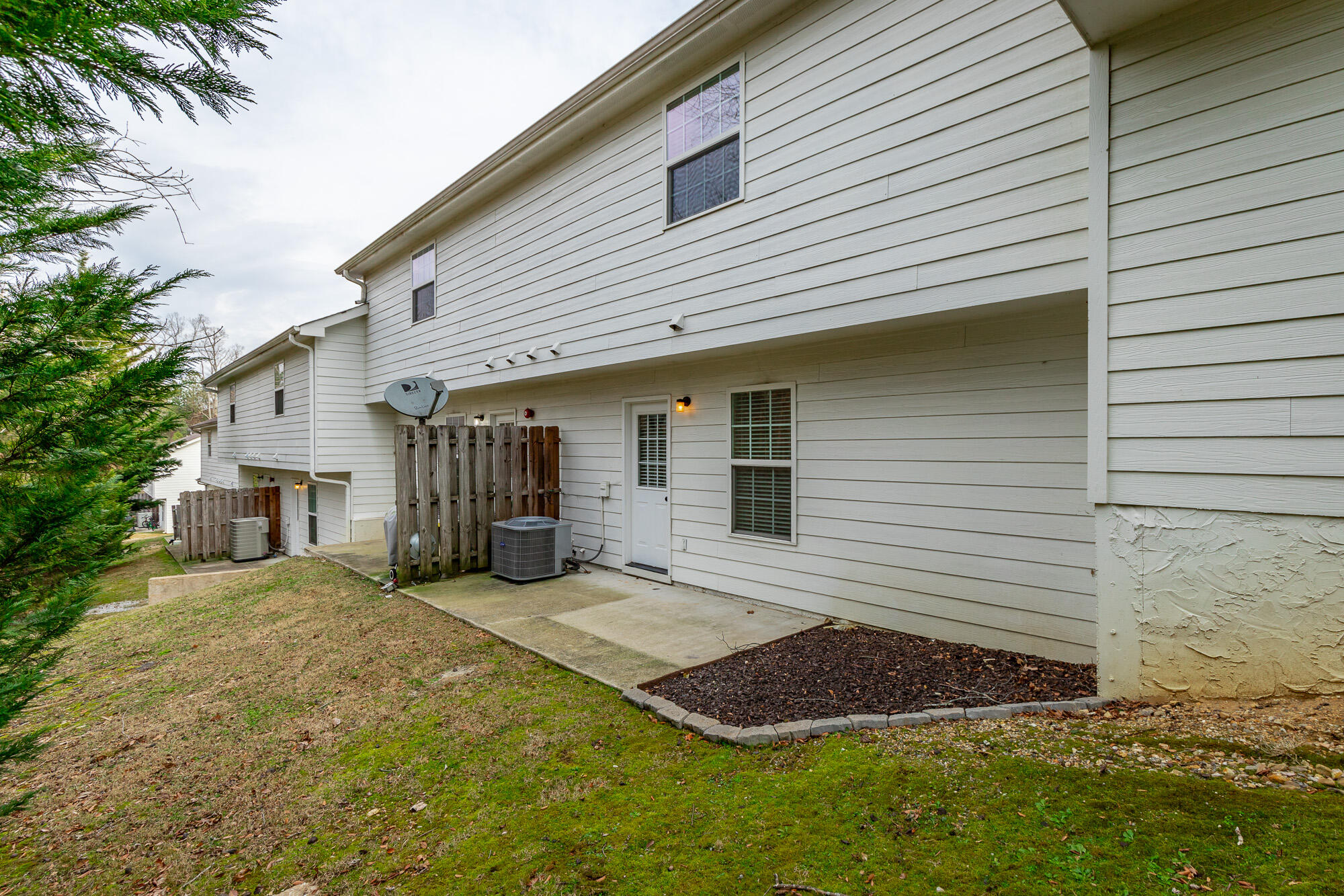 1109 Maple Tree Lane Chattanooga, TN 37421 - Photo 28 of 33 1109 Maple Tree Lane HD-42