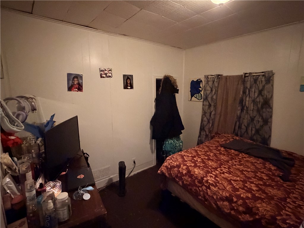 209 Atkinson Street Rochester, NY 14608 - Photo 5 of 13