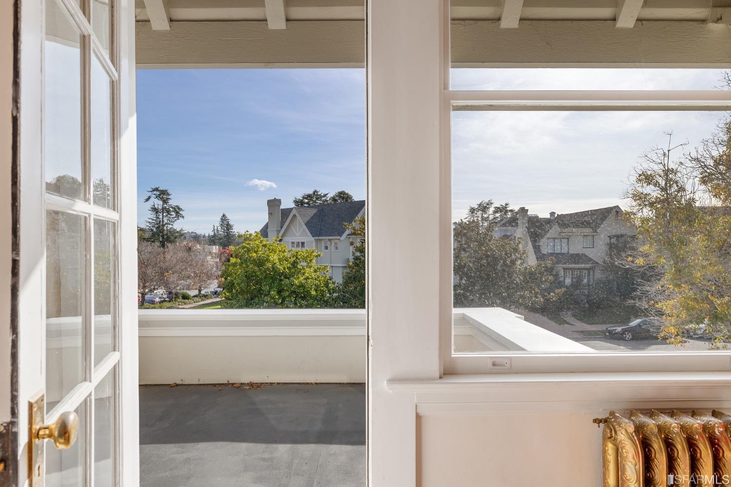 2967 Avalon Avenue Berkeley, CA 94705 - Photo 39 of 77 a view of a glass door