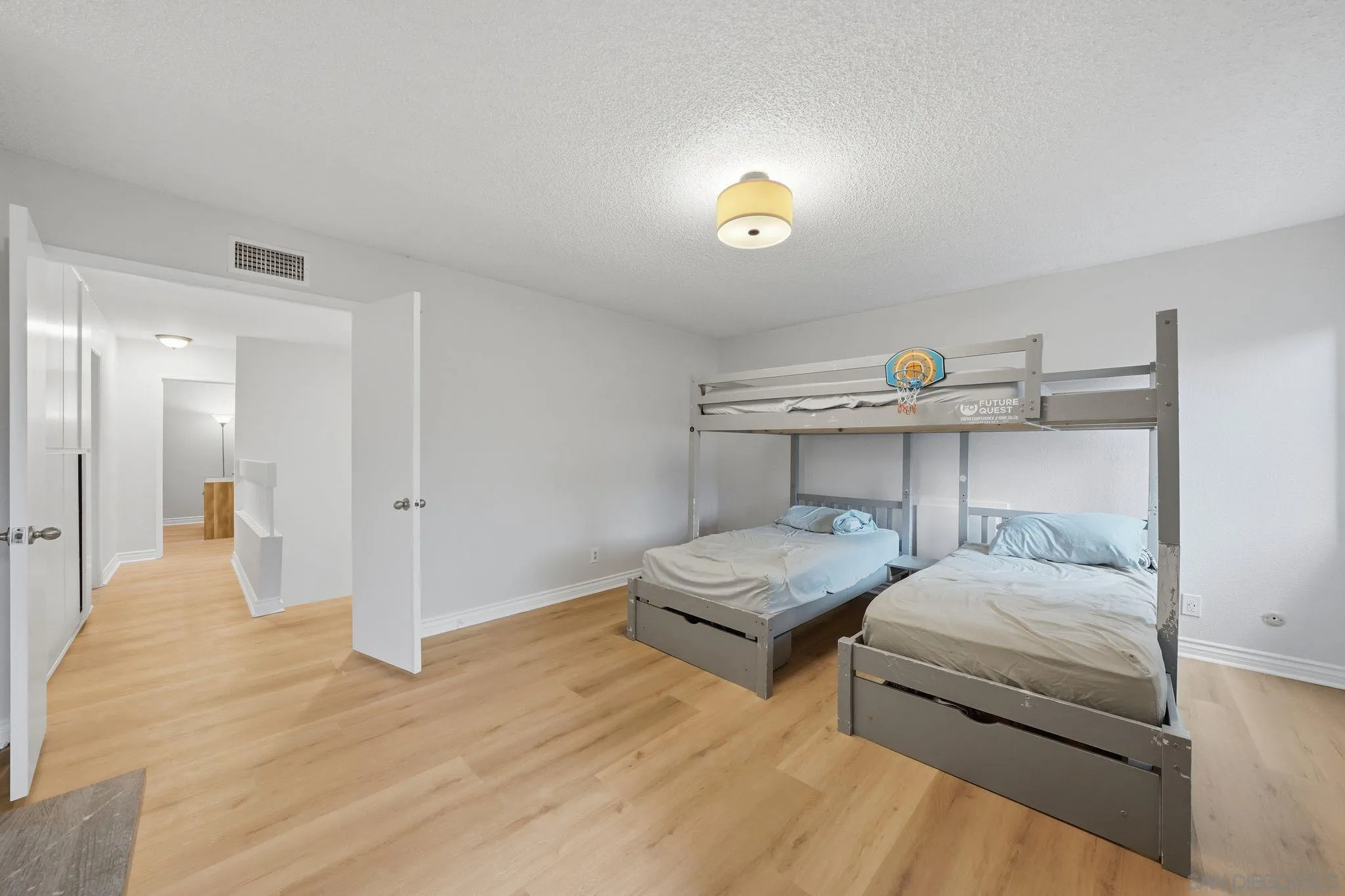 2716 Grade Place Spring Valley, CA 91977 - Photo 10 of 27 Gallery Image 10