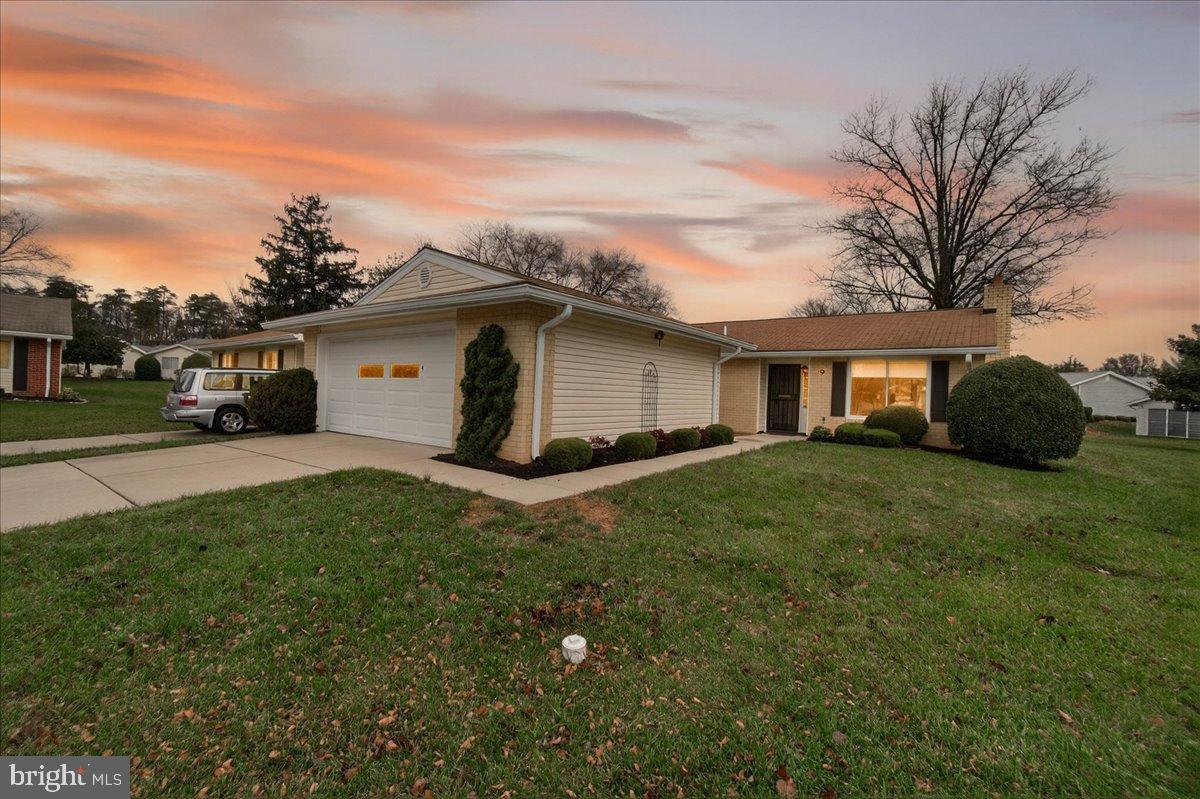 9 Fitzhugh Court, Unit 71B Silver Spring, MD 20906 - Photo 2 of 48 Walkway to the front door