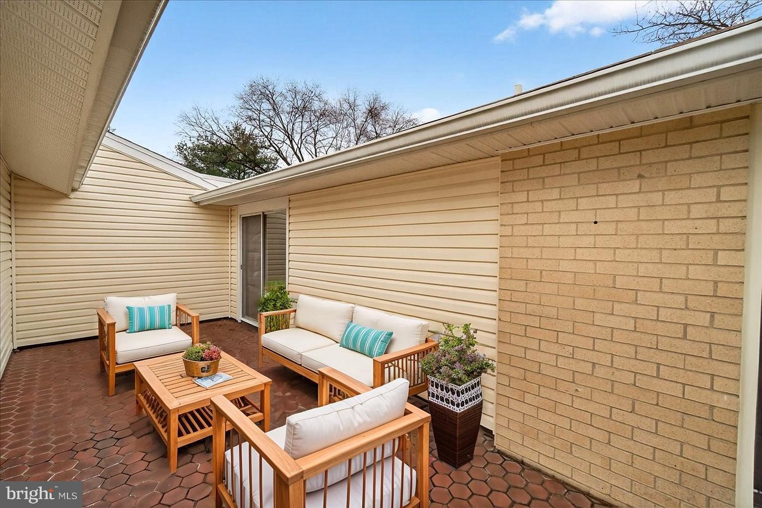9 Fitzhugh Court, Unit 71B Silver Spring, MD 20906 - Photo 29 of 48 Virtually staged patio