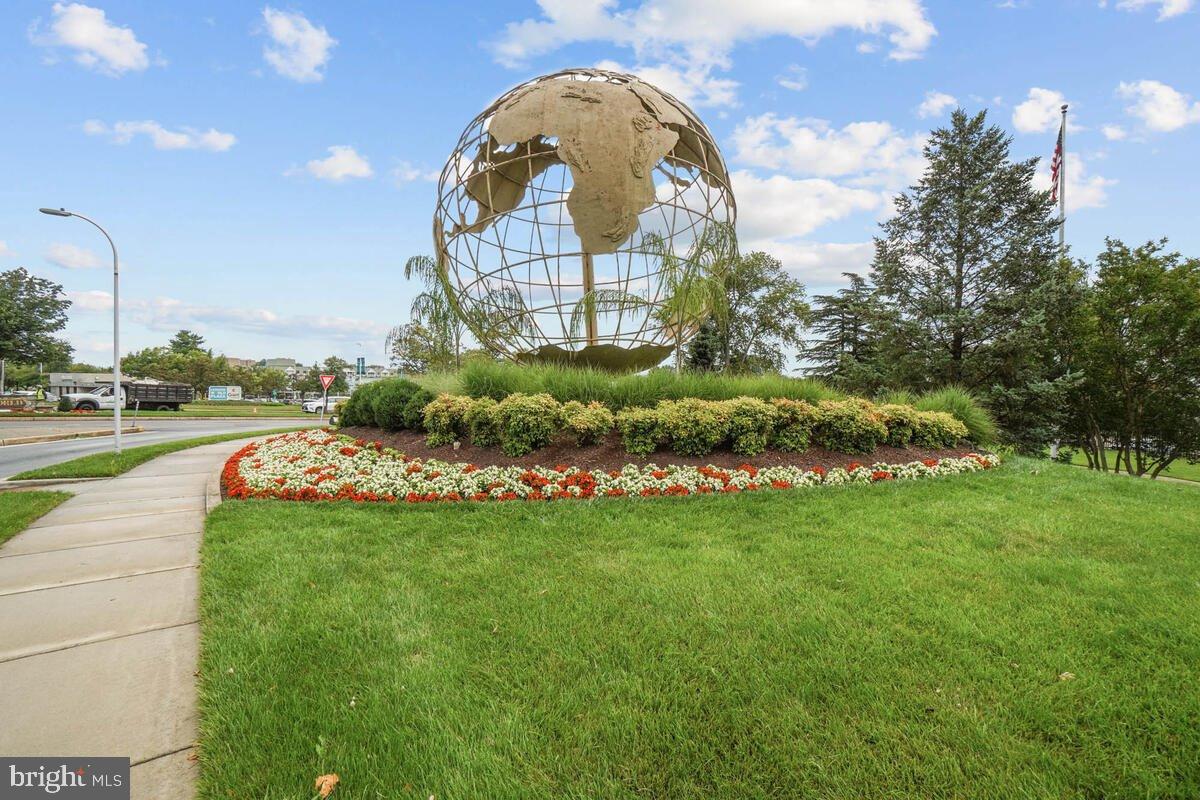 9 Fitzhugh Court, Unit 71B Silver Spring, MD 20906 - Photo 42 of 48 Landmark globe