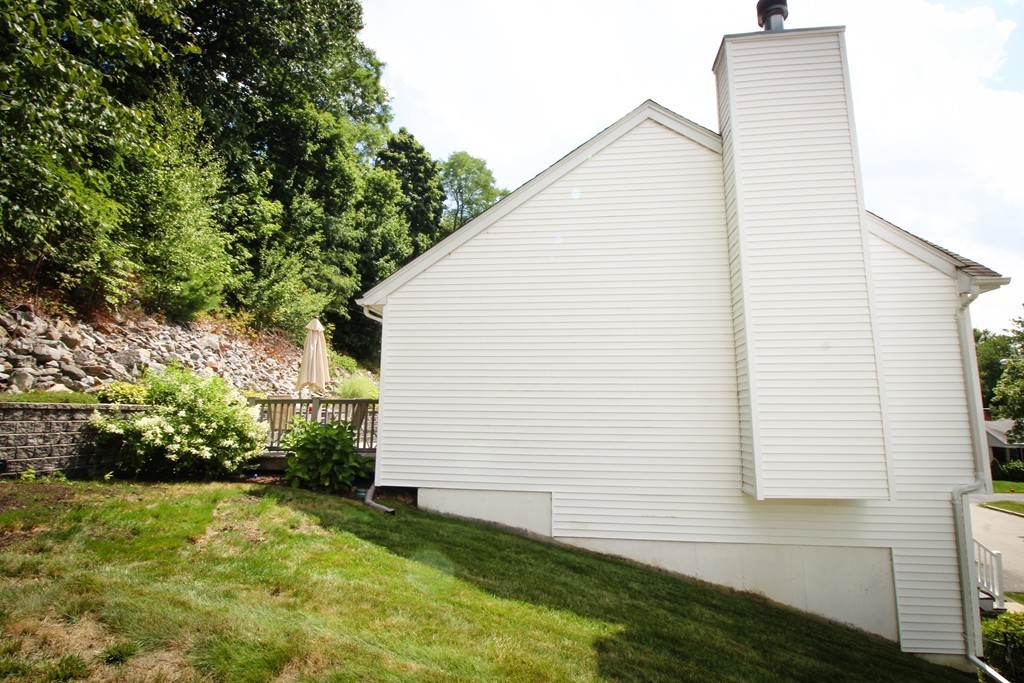 14 Sherwood Road Worcester, MA 01602 - Photo 27 of 30