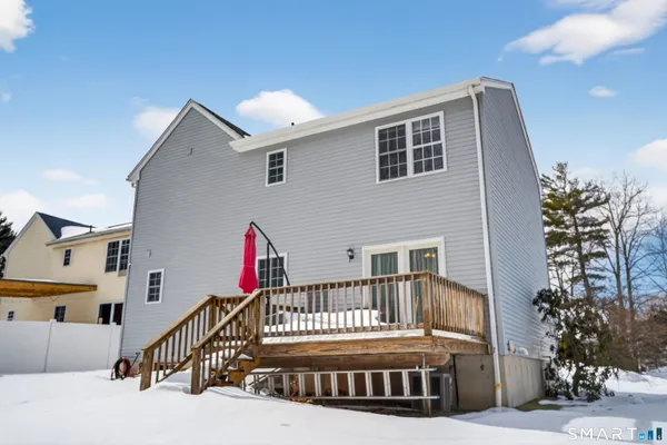 $339,900 | 230 White Oak Way, Torrington, CT 06790