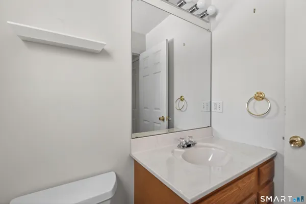 $339,900 | 230 White Oak Way, Torrington, CT 06790