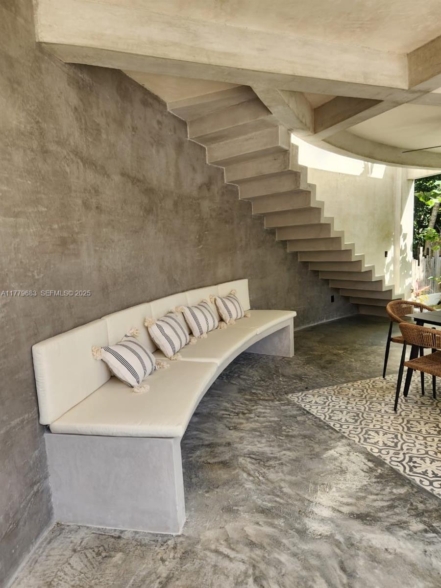 77760 Itzamna, Unit D101 undefined, FL 00000 - Photo 30 of 35 a view of entryway and kitchen