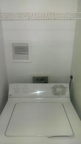 $1,950 | 10276 Fox Trail Road South, Unit 111, West Palm Beach, FL 33411