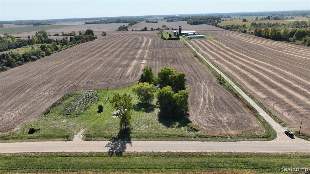 5176 Aitken Road Croswell, MI 48422 - Photo 6 of 41