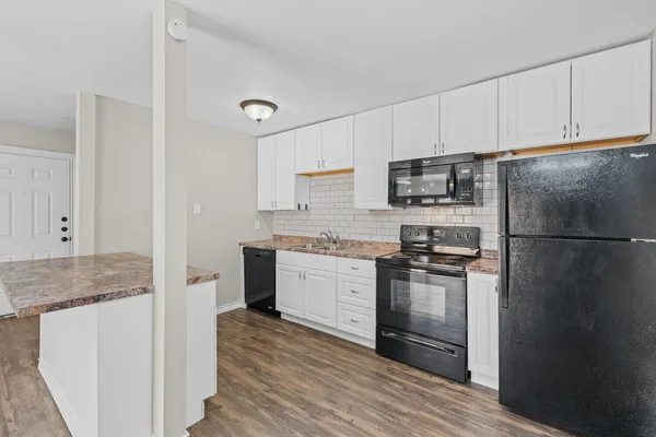 $950 | 4206 17th Street, Unit 3, Lubbock, TX 79416