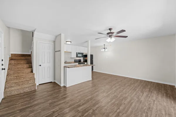 $950 | 4206 17th Street, Unit 3, Lubbock, TX 79416