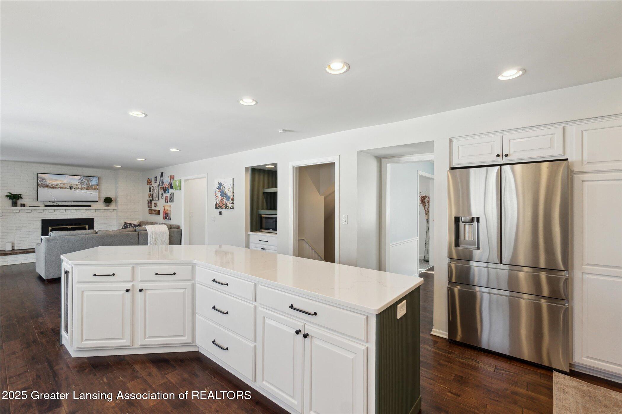 1413 Old Mill Road East Lansing, MI 48823 - Photo 22 of 59 22-1413-Old-Mill-Rd-East-Lansing-MI-4882