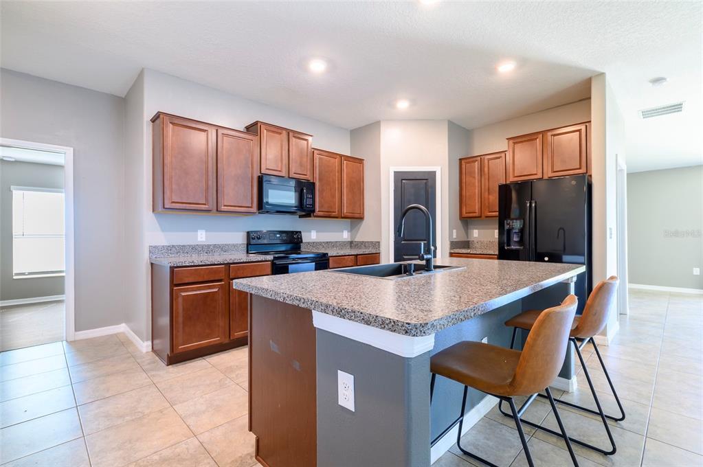 6562 Mineral Springs Road New Port Richey, FL 34653 - Photo 5 of 32