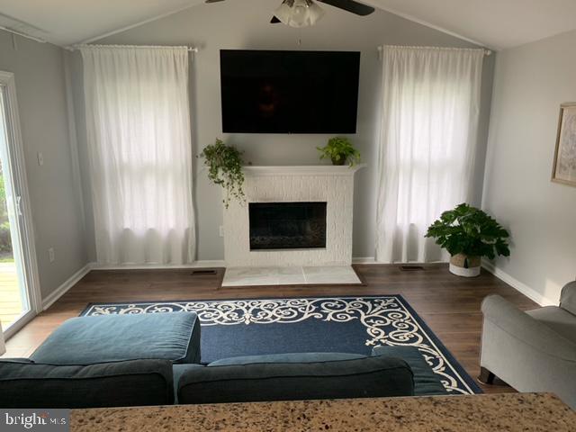 811 Benjamin Road Bel Air, MD 21014 - Photo 12 of 51 Family Room