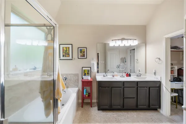 $414,500 | 1940 Honey Laurel Drive, Conroe, TX 77304