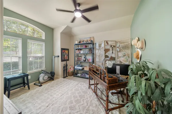 $414,500 | 1940 Honey Laurel Drive, Conroe, TX 77304