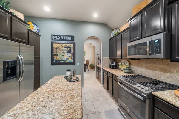 $414,500 | 1940 Honey Laurel Drive, Conroe, TX 77304