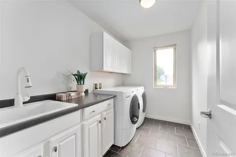 $999,000 | 2155 South Logan Street, Denver, CO 80210