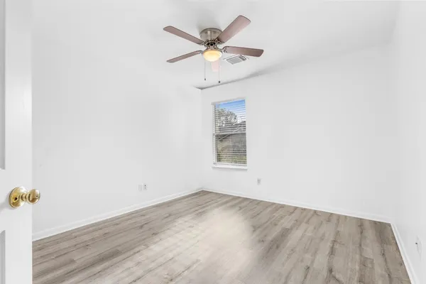 $1,850 | 211 Blushwood Place, The Woodlands, TX 77382