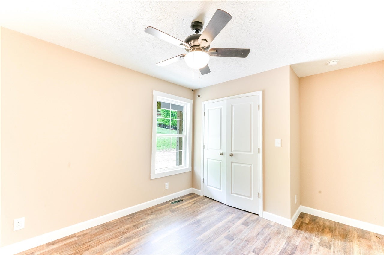 8792 Rochester Road Rochester, KY 42273 - Photo 14 of 41 Gallery Image 14