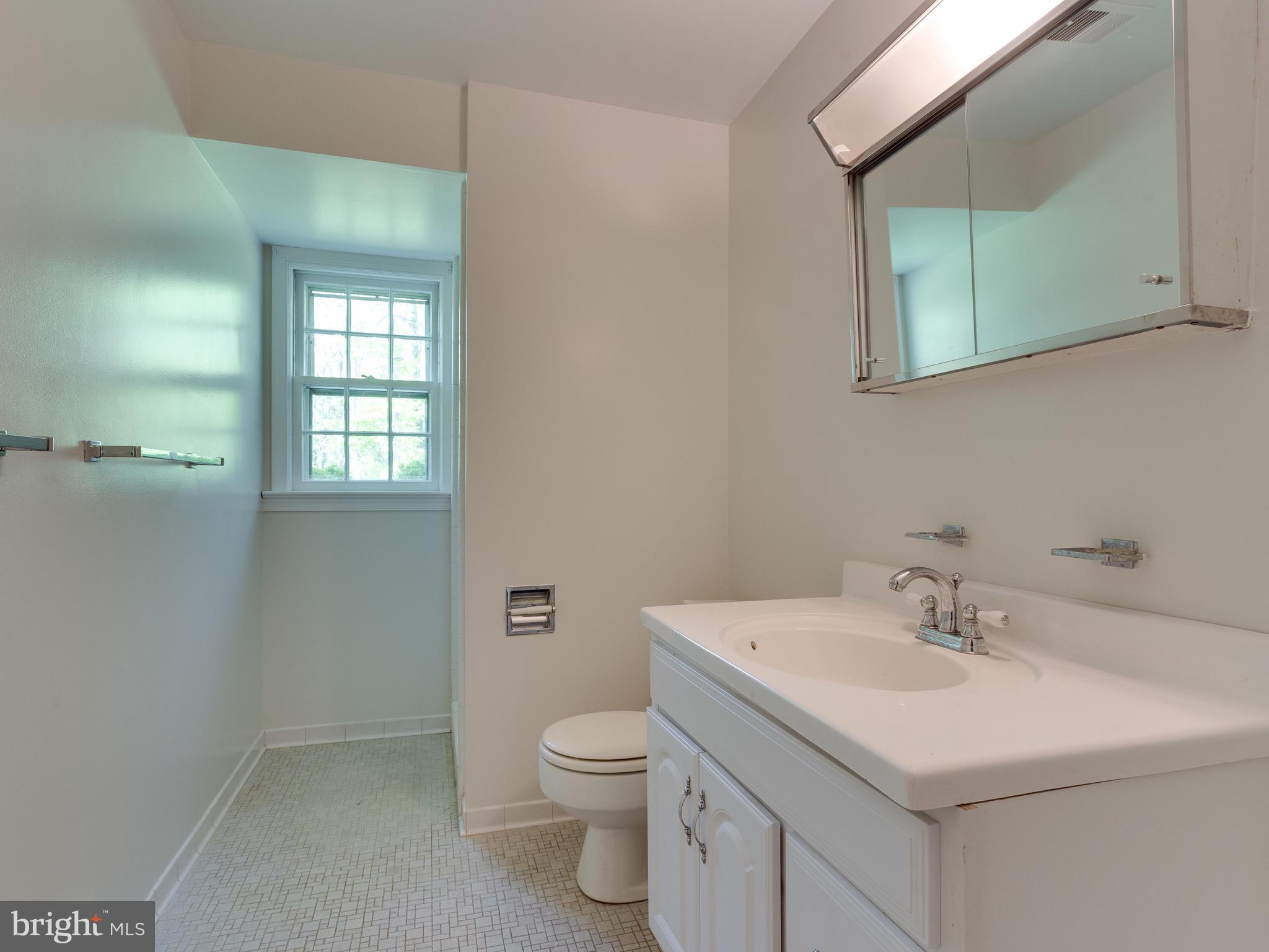 7828 Langley Ridge Road McLean, VA 22102 - Photo 23 of 28 Lower Level Full Bath