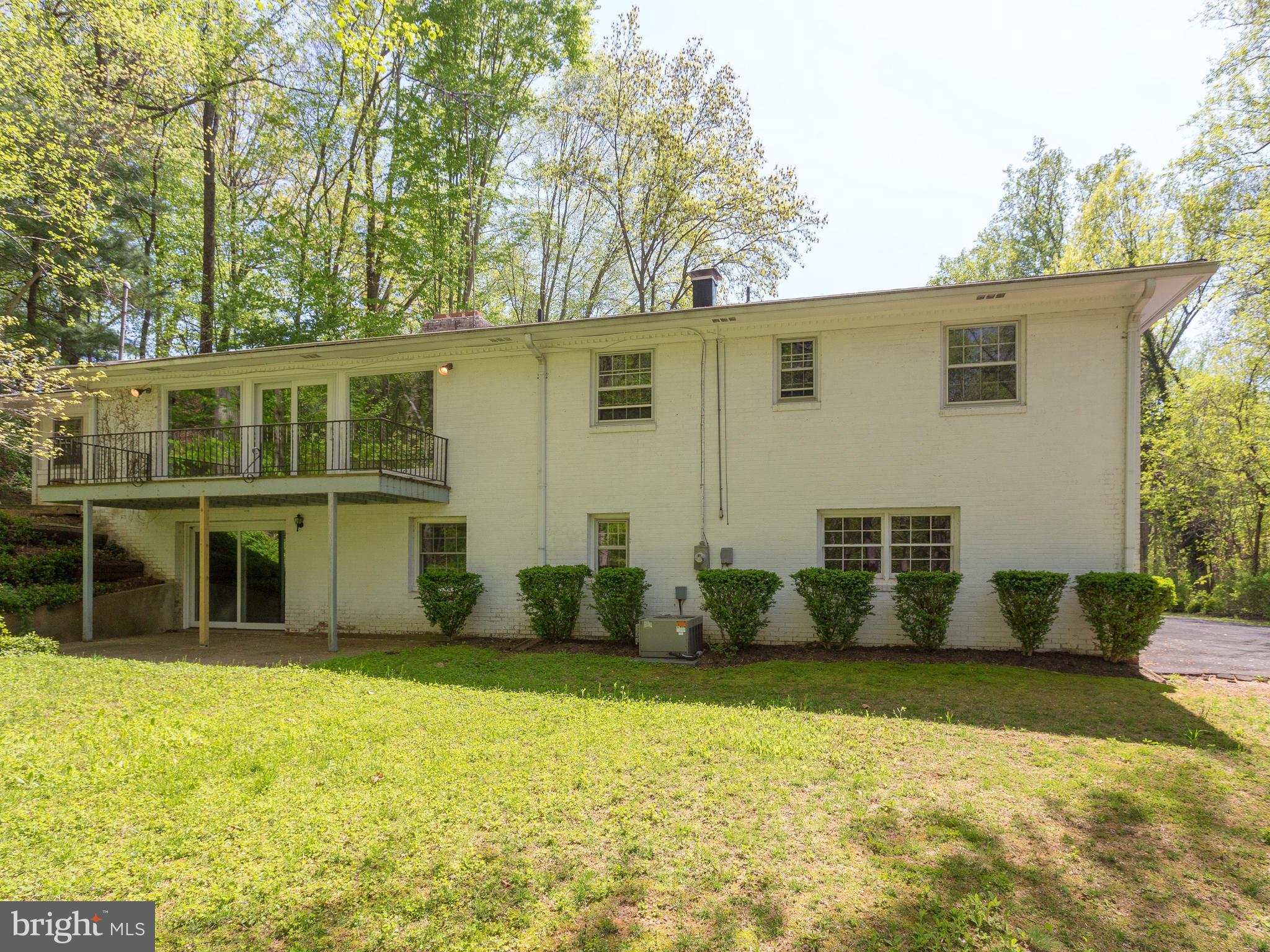 7828 Langley Ridge Road McLean, VA 22102 - Photo 28 of 28 Rear View of Home