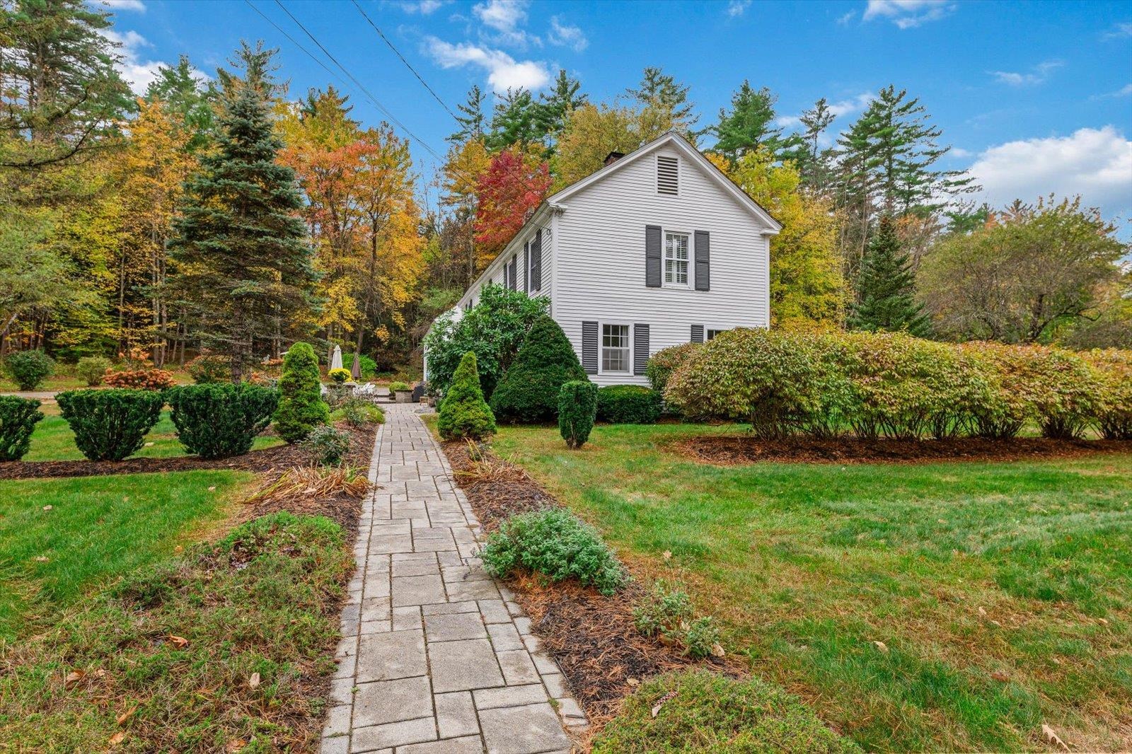 24 Sawyers Crossing Road Swanzey, NH 03446 - Photo 7 of 39