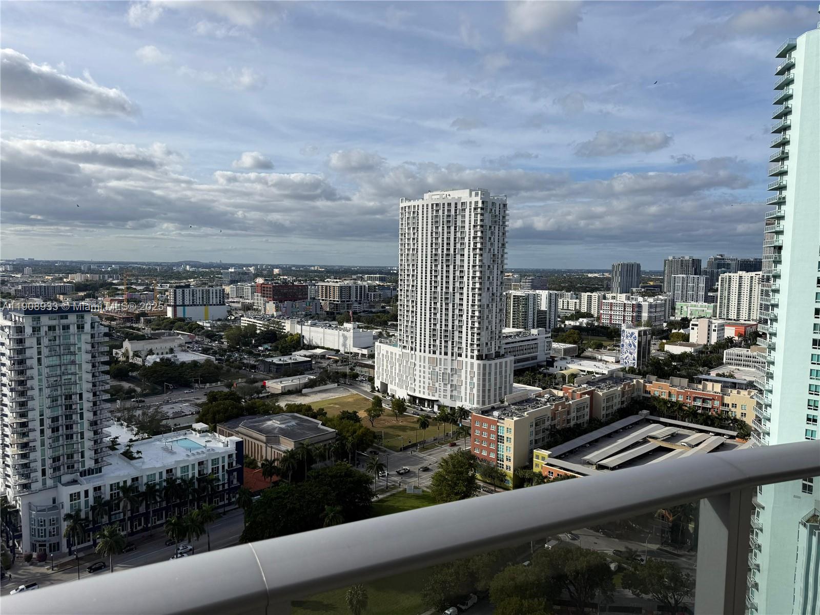 488 Northeast 18th Street, Unit 2701 Miami, FL 33132 - Photo 2 of 70