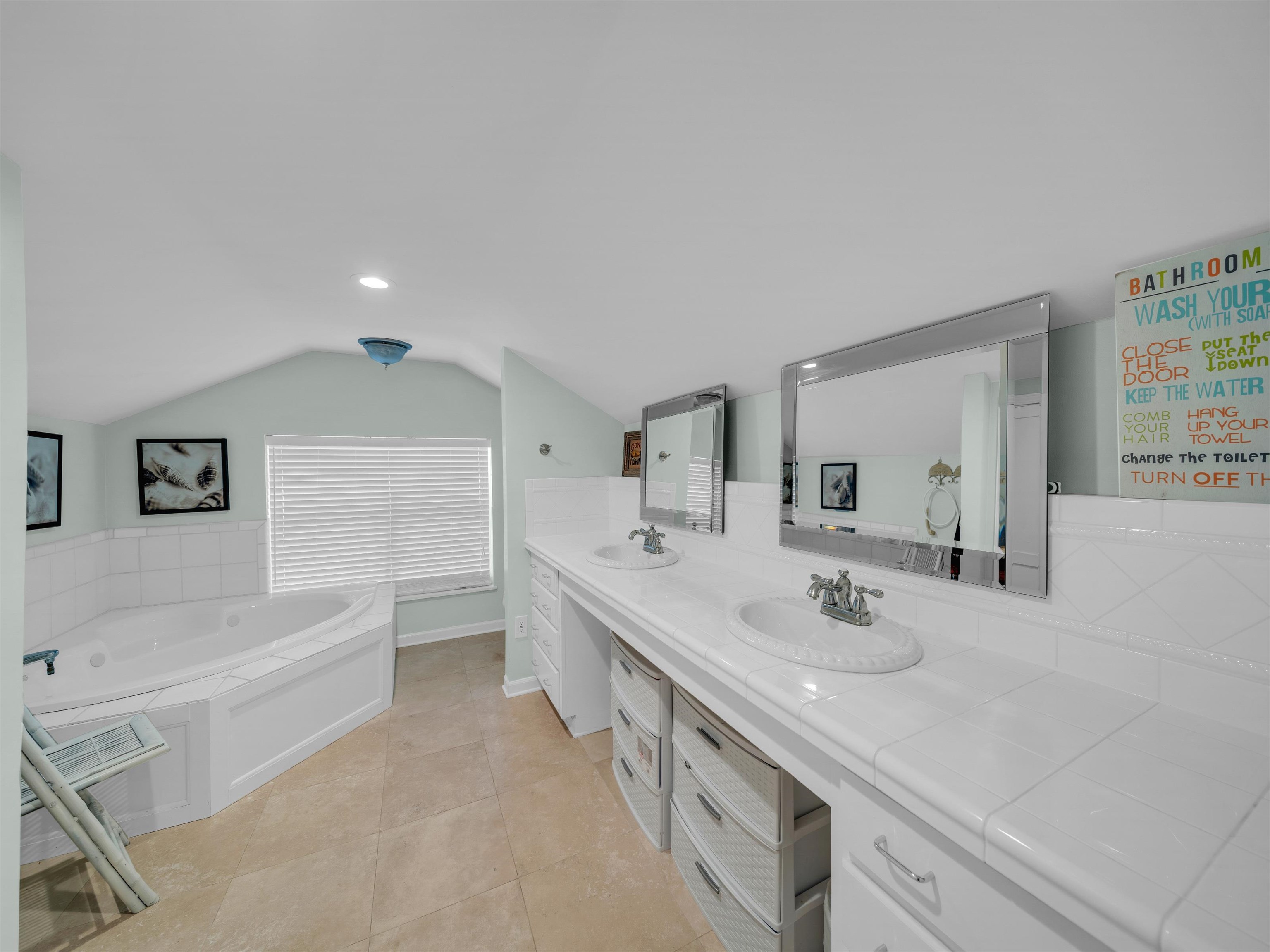5410 Florida Avenue Orange Beach, AL 36561 - Photo 25 of 45 Bathroom