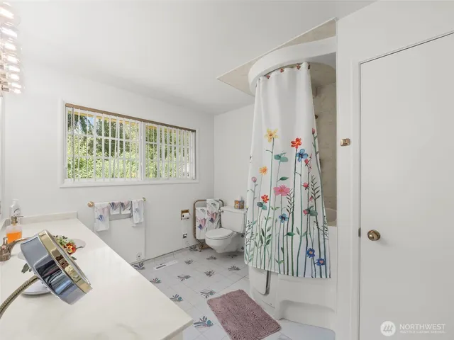 $899,900 | 5523 53rd Street West, University Place, WA 98467