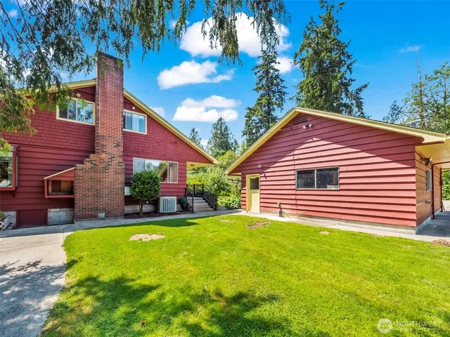 $899,900 | 5523 53rd Street West, University Place, WA 98467