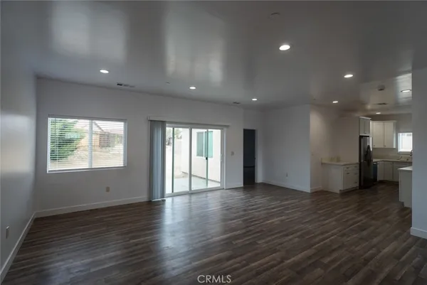 $3,000 | 10304 Primrose Avenue, Hesperia, CA 92345