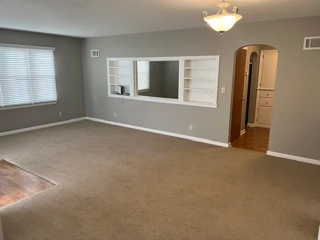 $1,200 | 1000 Southeast State Route North, Easton, MO 64443