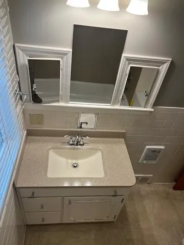 $1,200 | 1000 Southeast State Route North, Easton, MO 64443