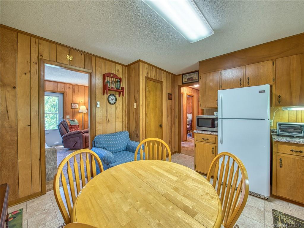 149 Plott Mountain Road Waynesville, NC 28786 - Photo 20 of 41 Gallery Image 20