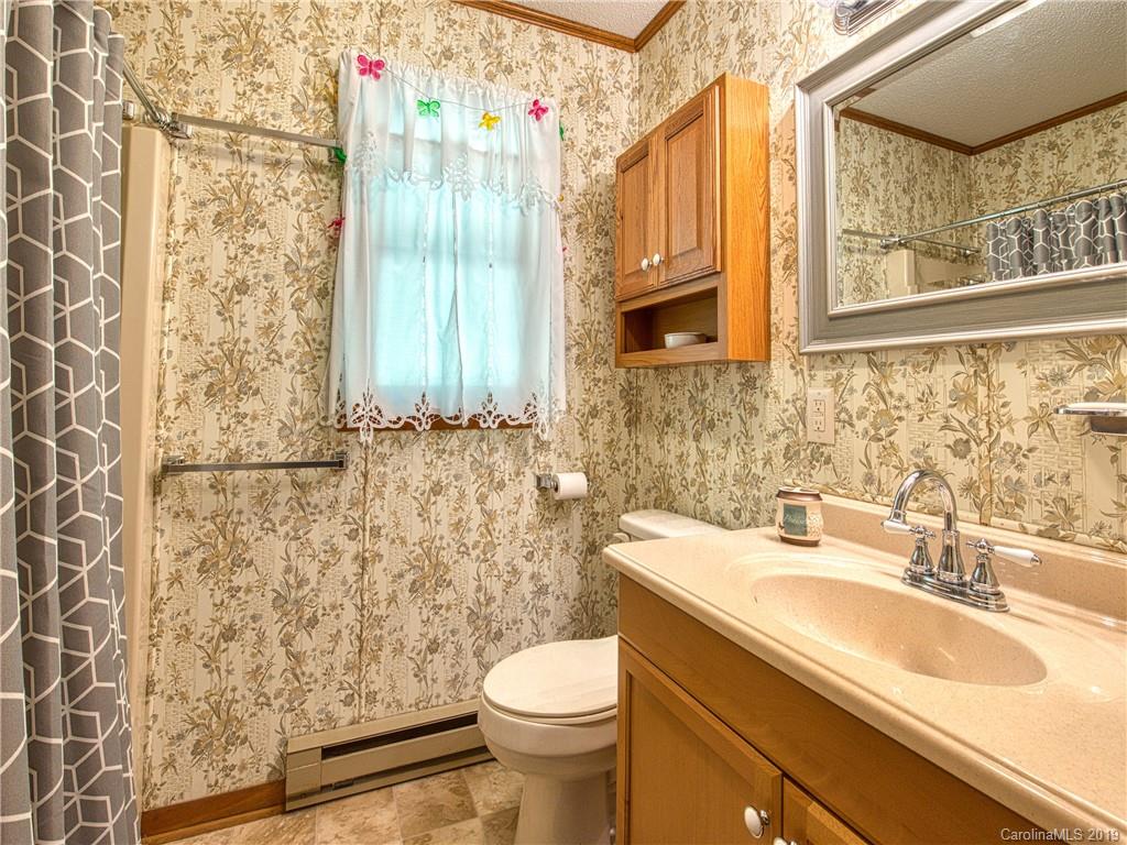 149 Plott Mountain Road Waynesville, NC 28786 - Photo 25 of 41 Gallery Image 25