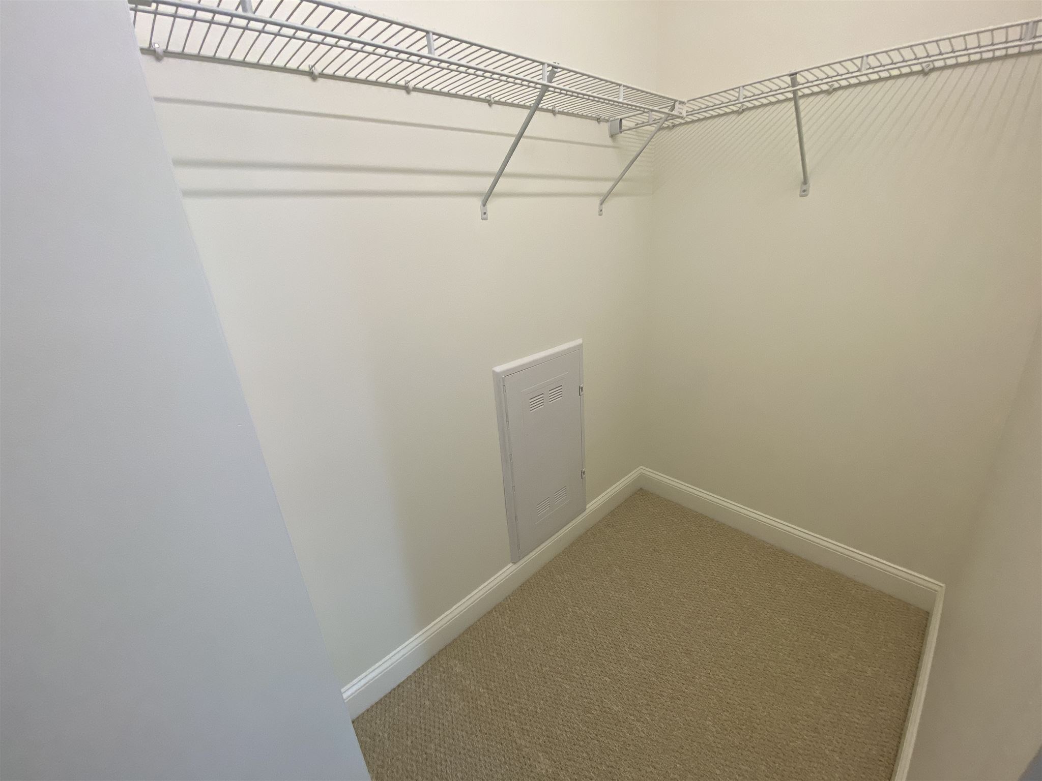 875 Elm Street, Unit 404 Manchester, NH 03101 - Photo 27 of 40