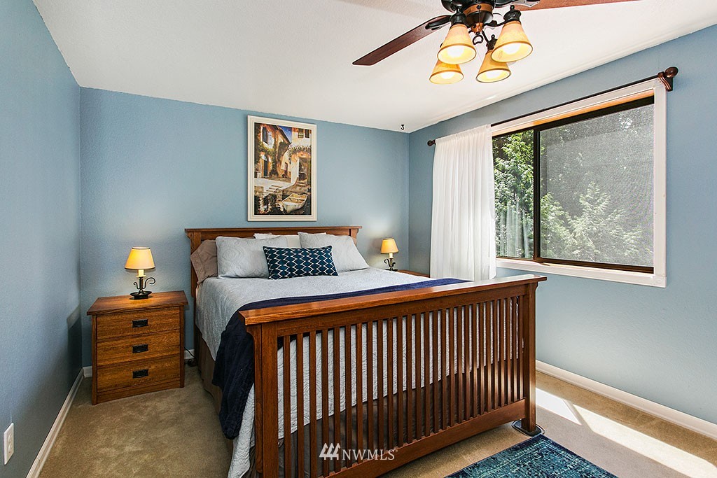 18301 129th Avenue Northeast Bothell, WA 98011 - Photo 11 of 25 Gallery Image 11