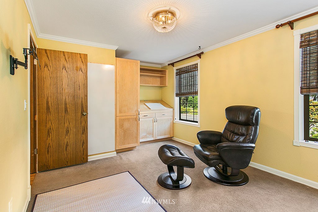 18301 129th Avenue Northeast Bothell, WA 98011 - Photo 15 of 25 Gallery Image 15