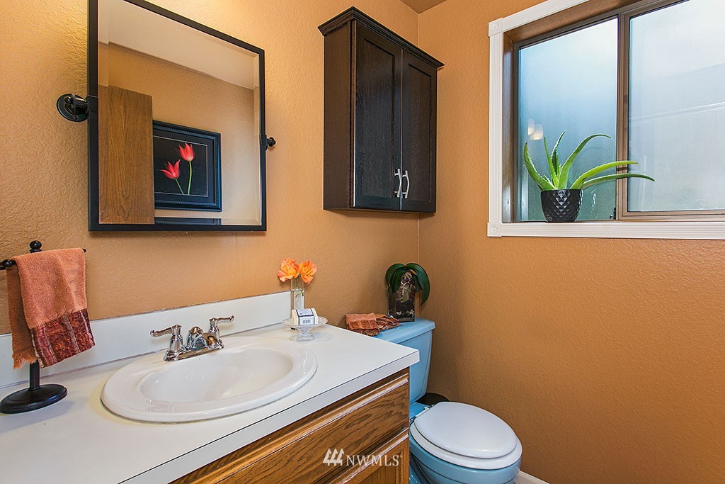 18301 129th Avenue Northeast Bothell, WA 98011 - Photo 10 of 25 Gallery Image 10