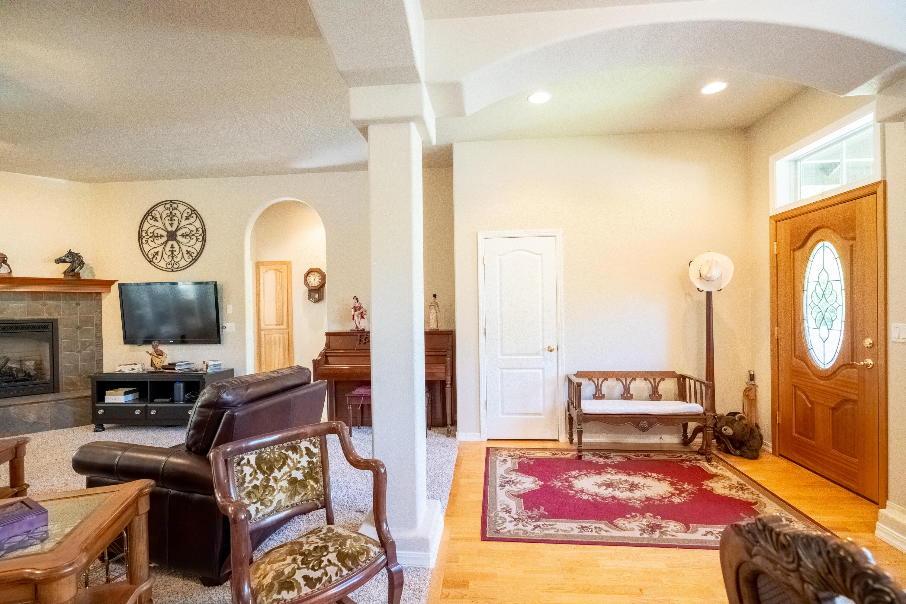 2854 Riverbanks Road Grants Pass, OR 97527 - Photo 12 of 62 DSC07821-HDR
