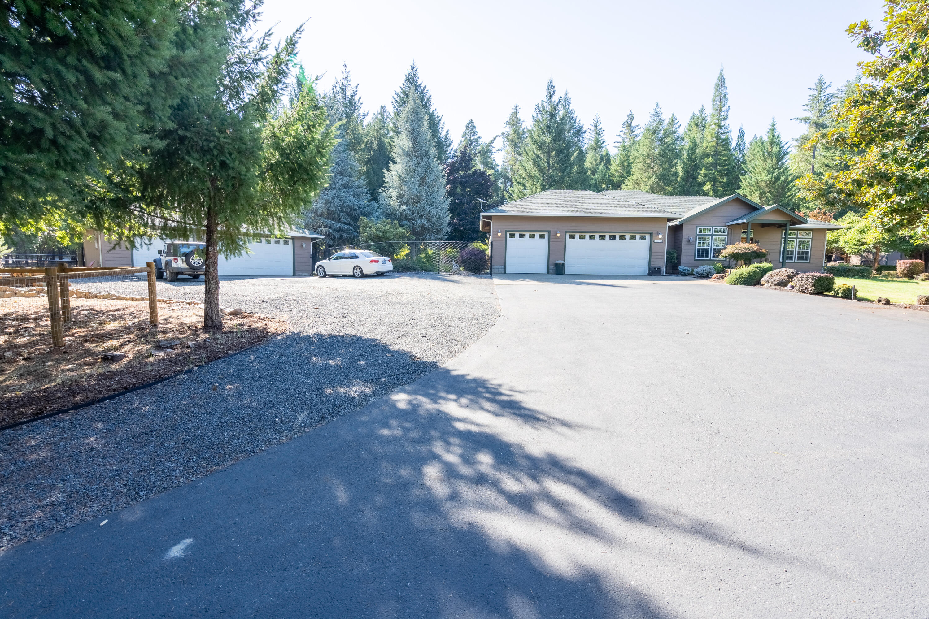 2854 Riverbanks Road Grants Pass, OR 97527 - Photo 56 of 62 DSC07418-HDR