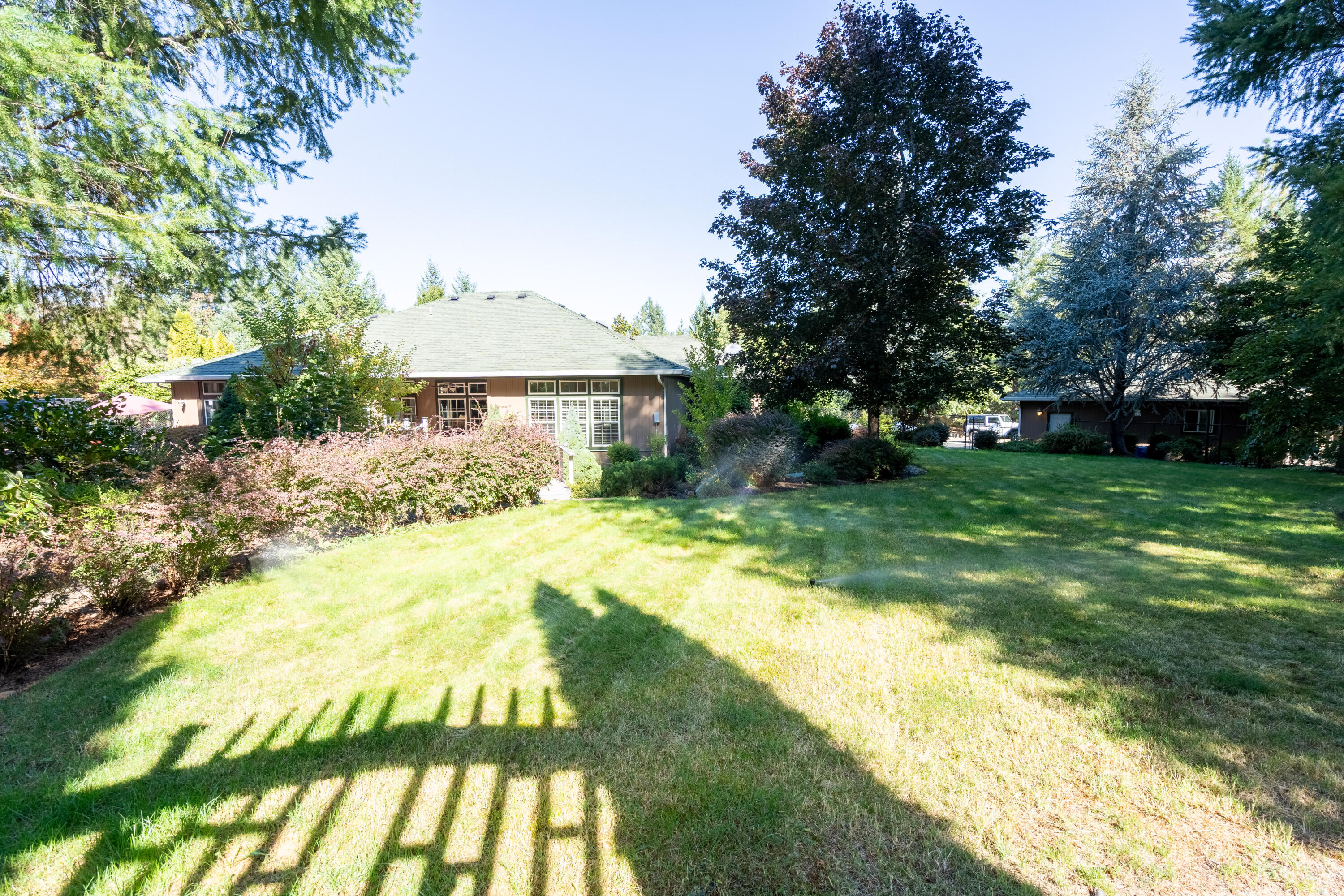 2854 Riverbanks Road Grants Pass, OR 97527 - Photo 10 of 62 DSC07613-HDR