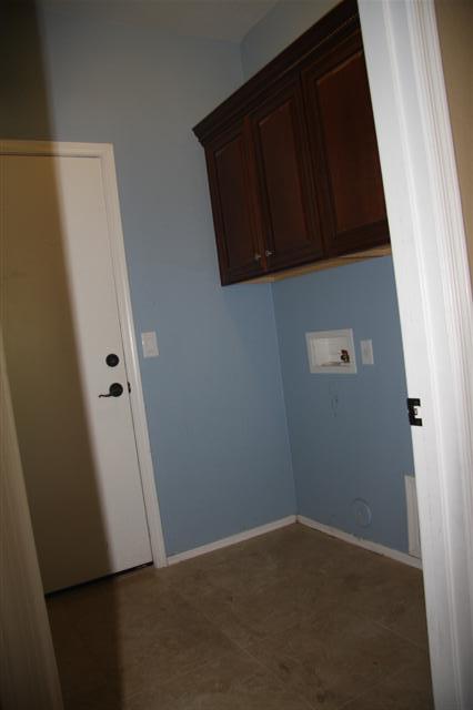3273 East Blue Ridge Way Gilbert, AZ 85298 - Photo 11 of 14 LAUNDRY AREA