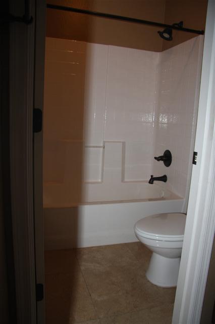 3273 East Blue Ridge Way Gilbert, AZ 85298 - Photo 10 of 14 BATHROOM