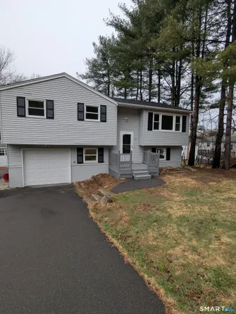 $359,900 | 1 Hamill Drive, Winchester, CT 06098