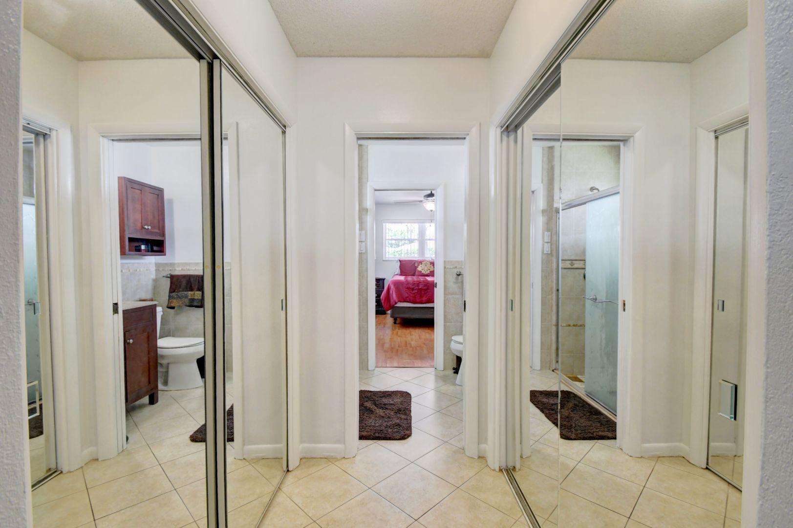 4841 Northwest 5th Terrace Boca Raton, FL 33431 - Photo 15 of 27 Master Bath