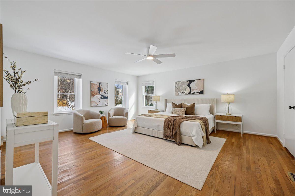 9625 Reach Road Potomac, MD 20854 - Photo 24 of 64 Owners Suite