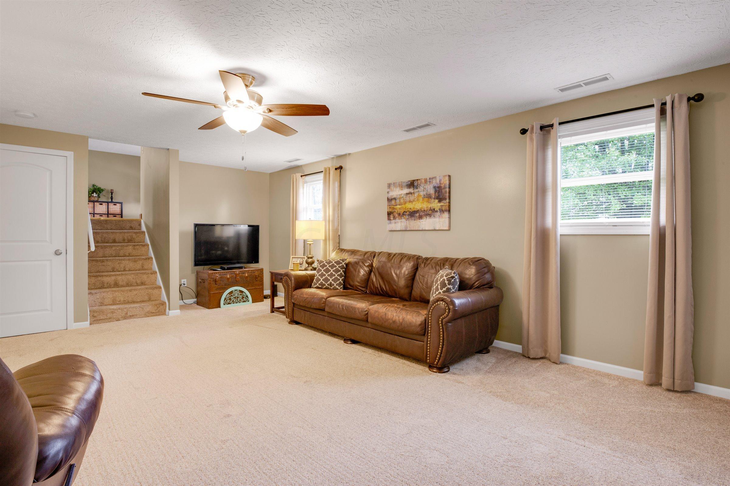 5660 Clover Valley Road Johnstown, OH 43031 - Photo 26 of 43