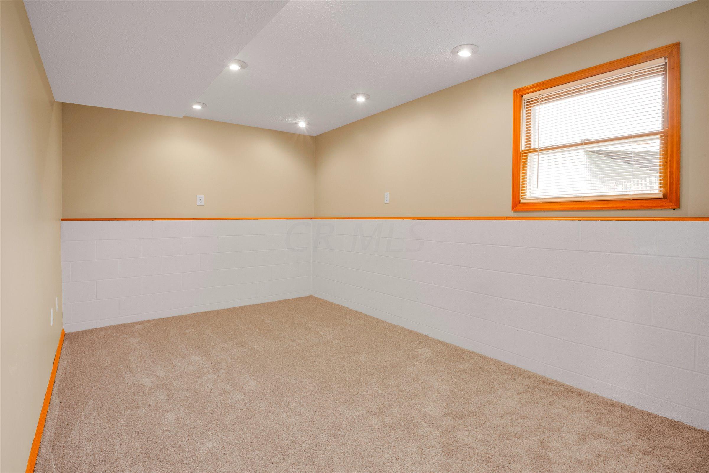 5660 Clover Valley Road Johnstown, OH 43031 - Photo 28 of 43